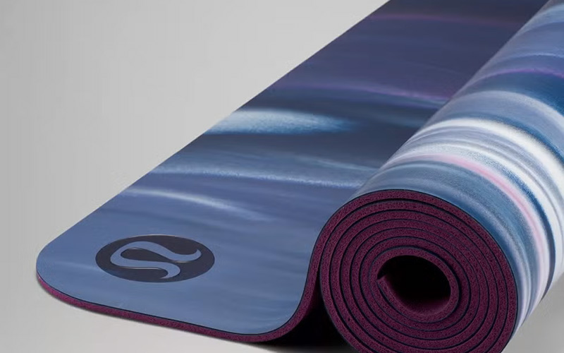 Lululemon (لولولمون)


